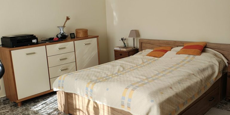 5273d9da-1638-4cf9-aad2-53e073289f95